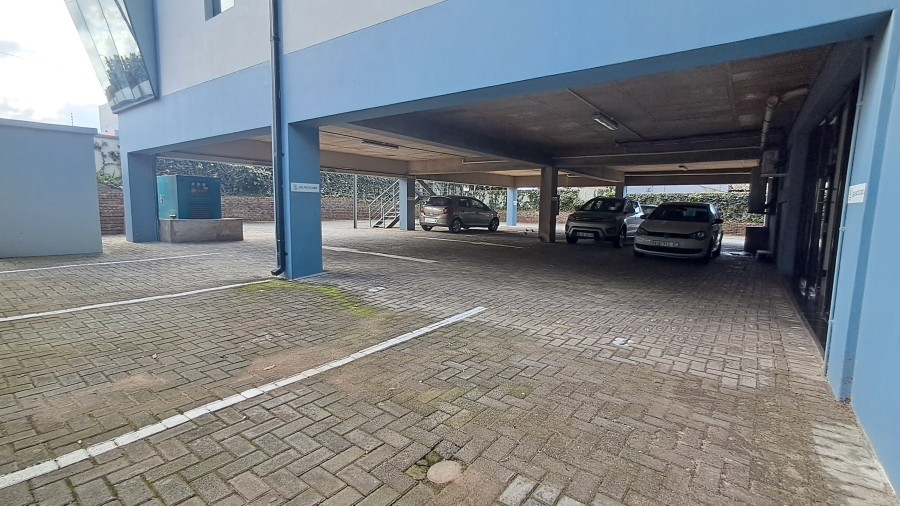 To Let Commercial Property for Rent in Berea Eastern Cape